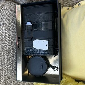 NWT ALDO CLUTCH w/ COIN PURSE